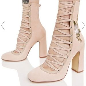 CL Sylvia ankle booties